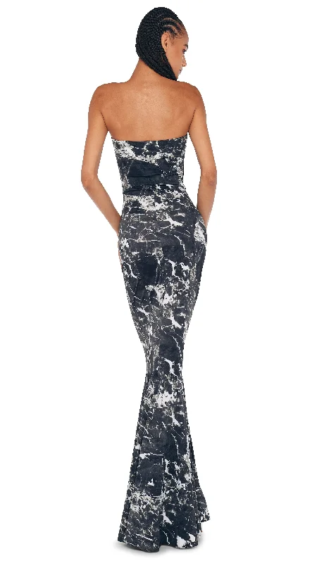 STRAPLESS FISHTAIL GOWN