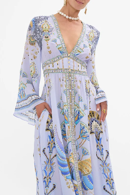 KIMONO SLEEVE DRESS WITH SHIRRING DETAIL UNDER SCARAB SKIES