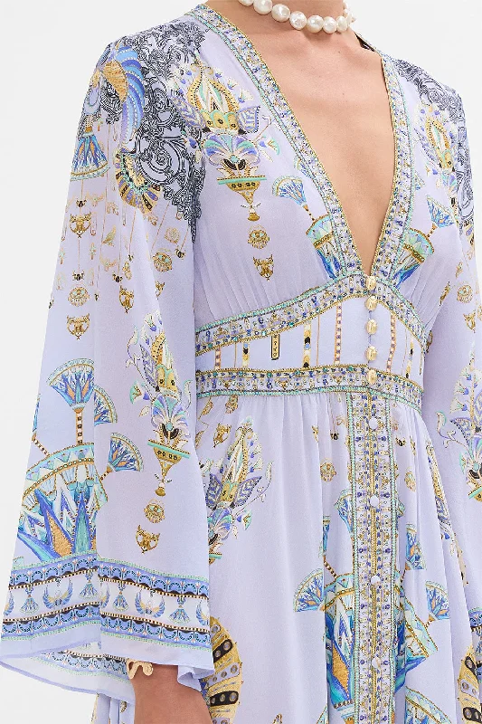 KIMONO SLEEVE DRESS WITH SHIRRING DETAIL UNDER SCARAB SKIES