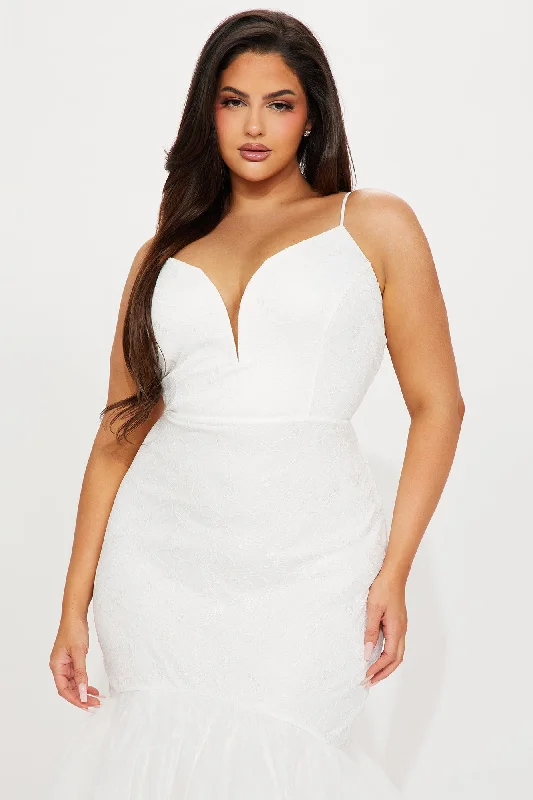 Katherine Lace Maxi Dress - White