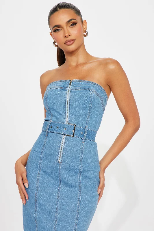 Luna Denim Midi Dress - Light Wash