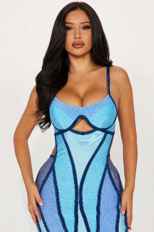 Rio Living Bandage Midi Dress - Blue