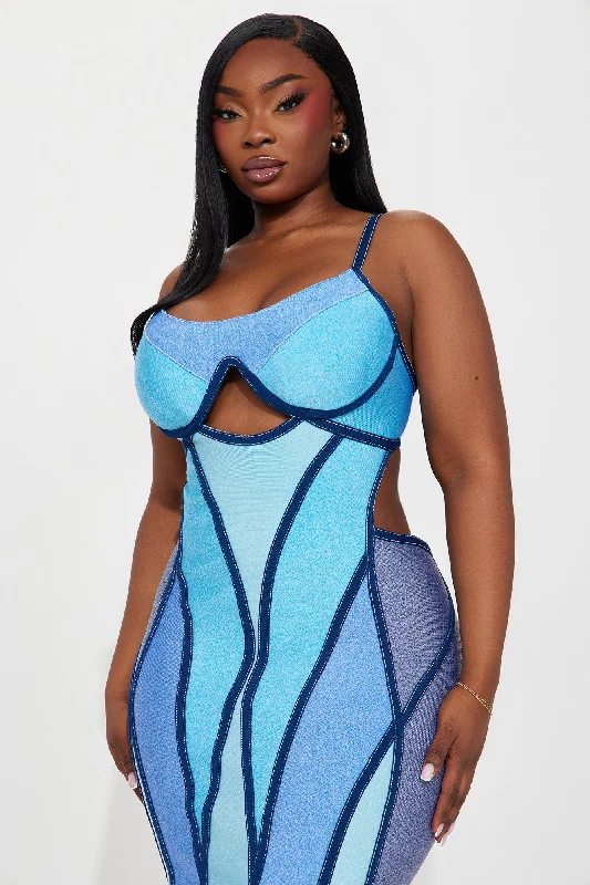 Rio Living Bandage Midi Dress - Blue